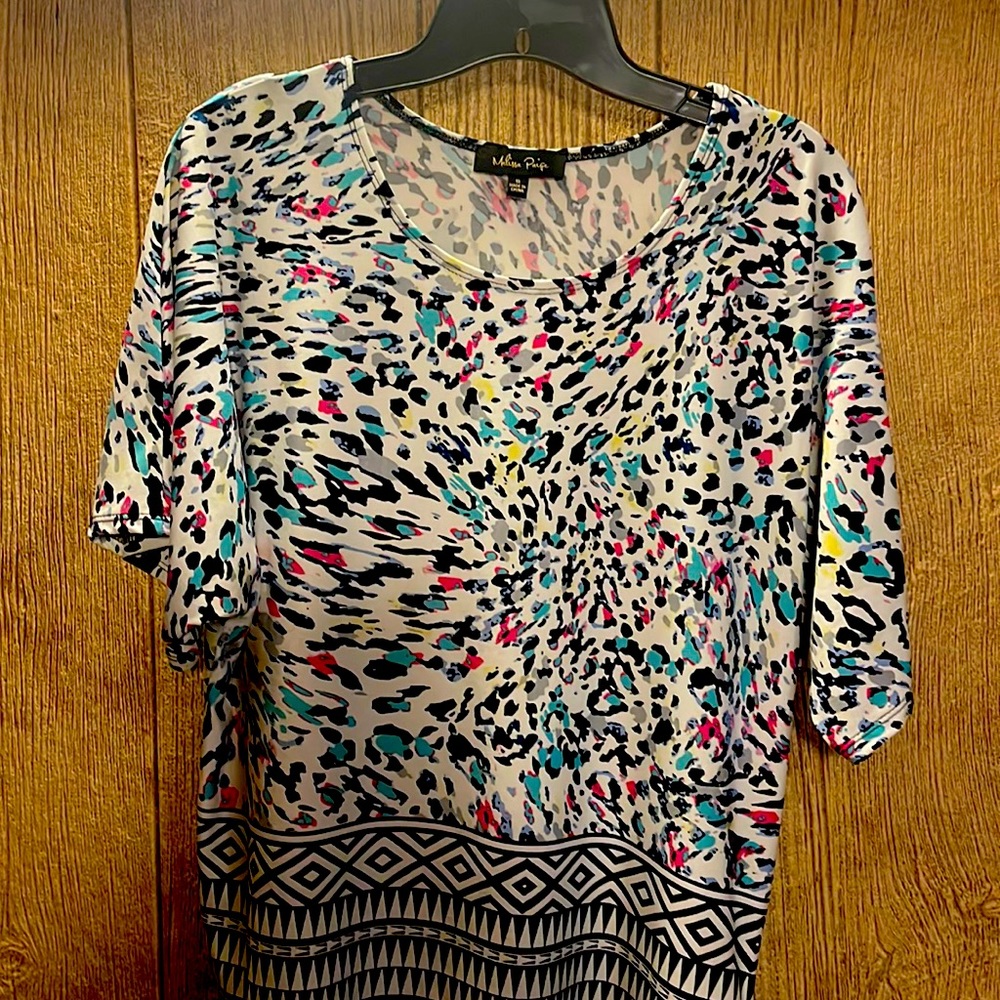 Melissa Paige Tie Top Size Medium Scoop Neck Short Sleeves